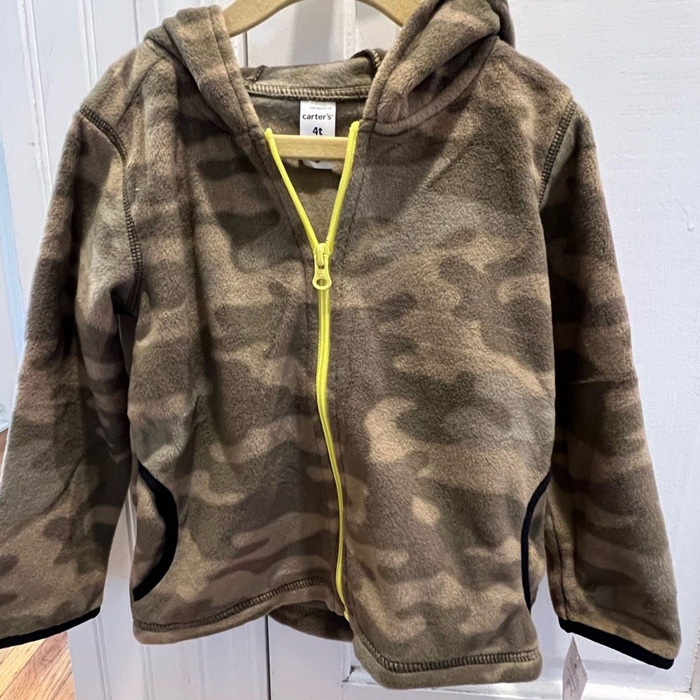 NWT- carters boys fleece zip up jacket size 4T